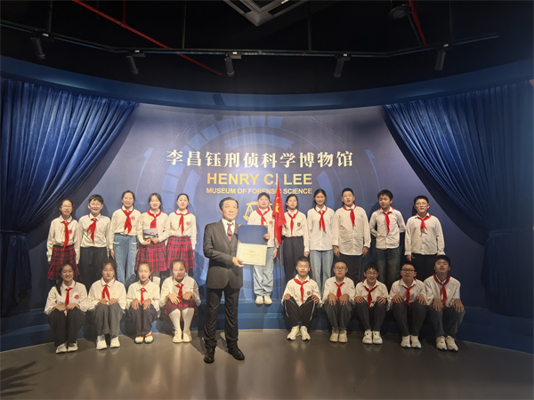 a5ec0a92fe5740fb96254ca6e2319232.jpg