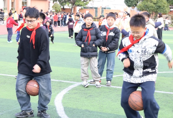 65d51314d846410f959f0695b031d82f.jpg 65d51314d846410f959f0695b031d82f.jpg